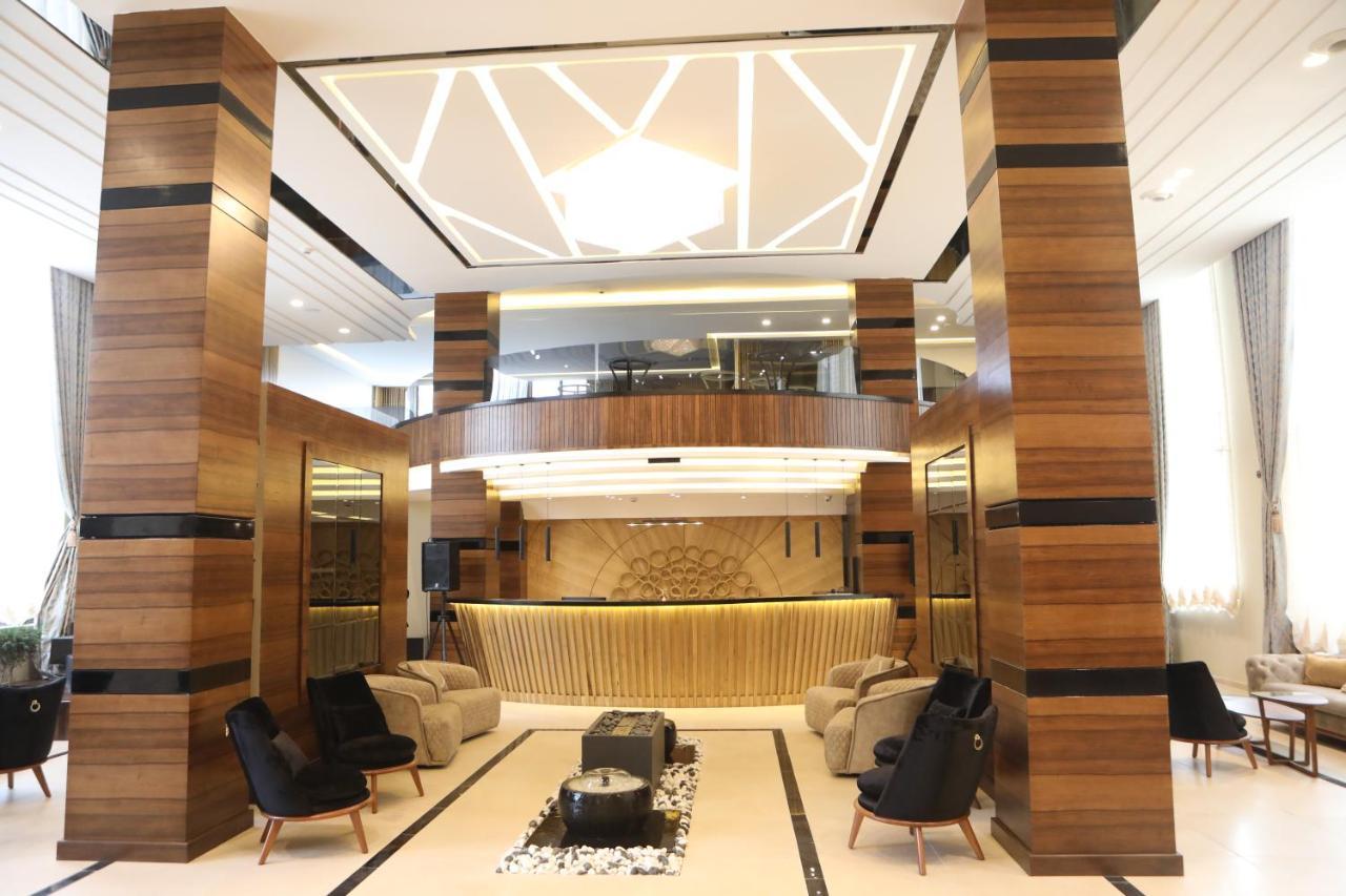 فندق صحارى الخليج Sahara Gulf Hotel Apartments Amman Exteriör bild