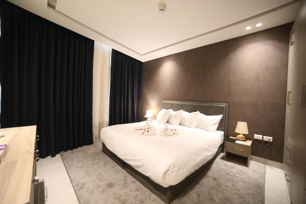 فندق صحارى الخليج Sahara Gulf Hotel Apartments Amman Exteriör bild
